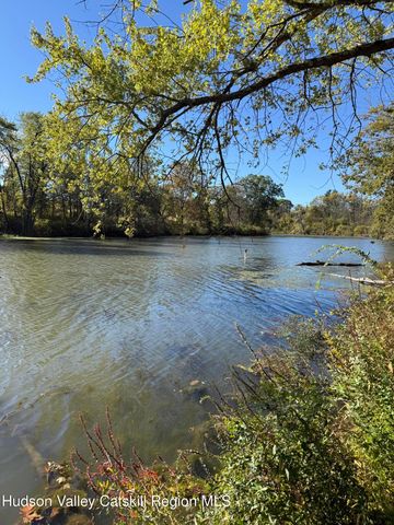 6580 Us-9, Hudson, NY 12534