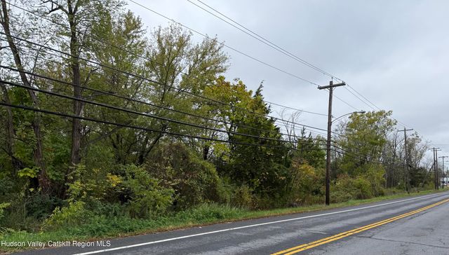 6580 Us-9, Hudson, NY 12534