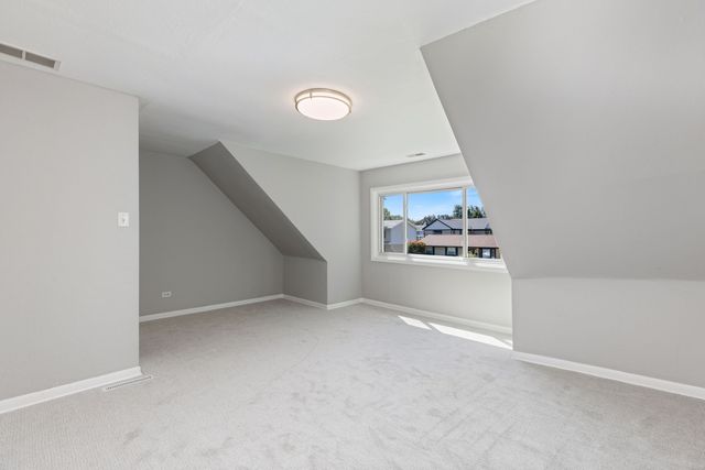 5446 Highland Court, Crestwood, IL 60418