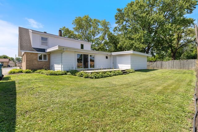 5446 Highland Court, Crestwood, IL 60418