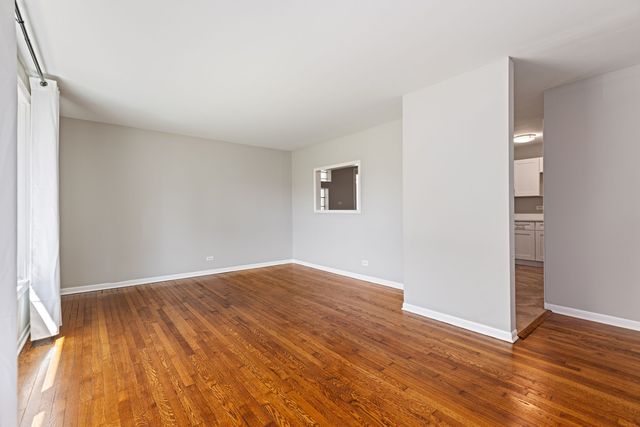 5446 Highland Court, Crestwood, IL 60418
