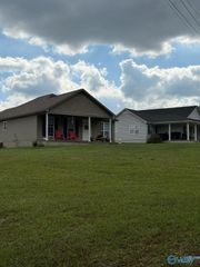 27 Perry Anders Road, Hartselle, AL 35640