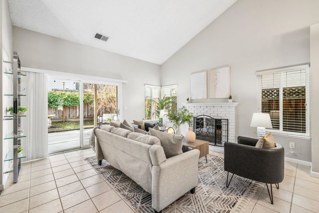 2128 Alexander Way, Pleasanton, CA 94588