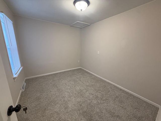 1111 Central Avenue, Evansdale, IA 50707