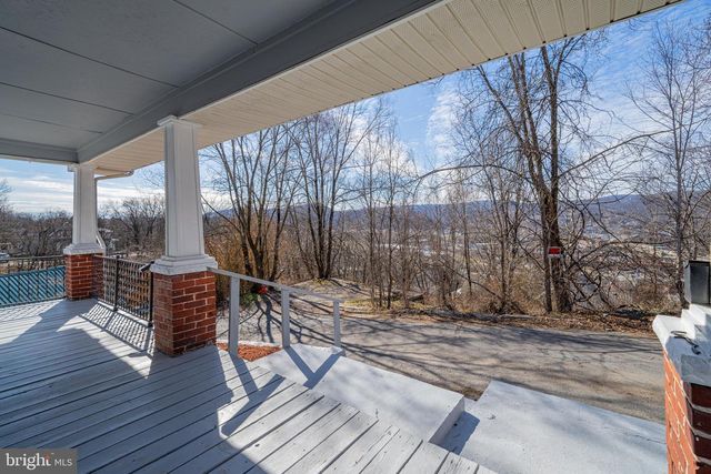 511 CITY VIEW TER, Cumberland, MD 21502