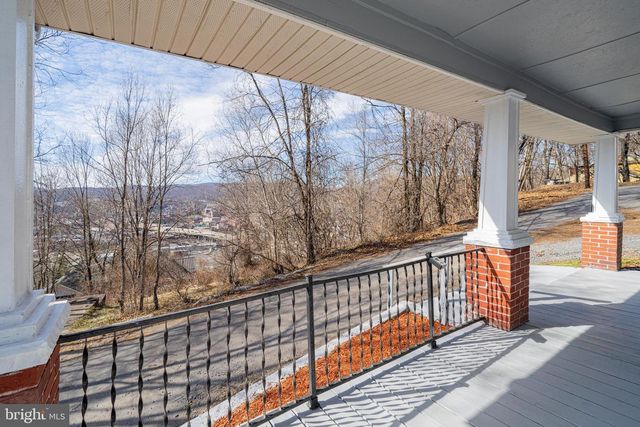 511 CITY VIEW TER, Cumberland, MD 21502