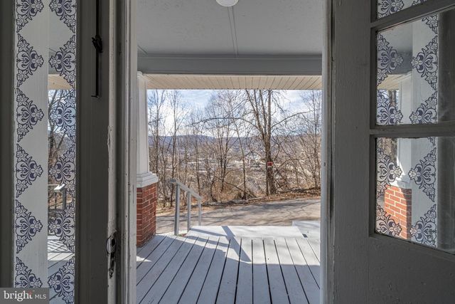 511 CITY VIEW TER, Cumberland, MD 21502