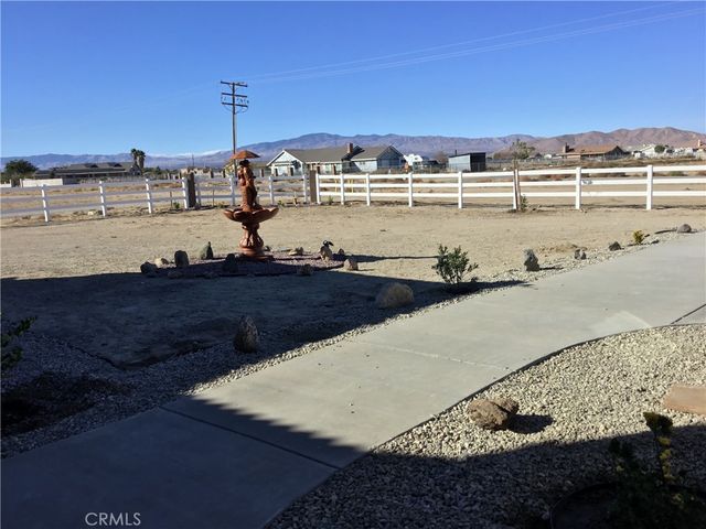6658 W A Avenue, Lancaster, CA 93536