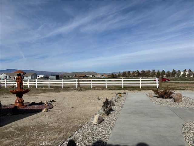 6658 W A Avenue, Lancaster, CA 93536