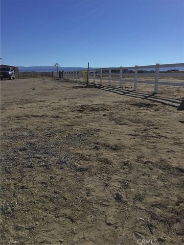 6658 W A Avenue, Lancaster, CA 93536