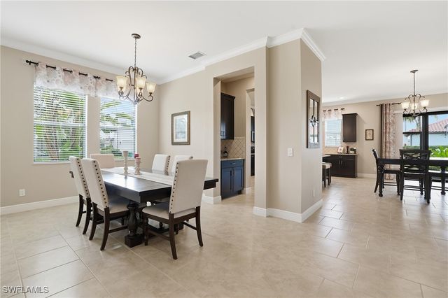 4609 Abaca CIR, Naples, FL 34119