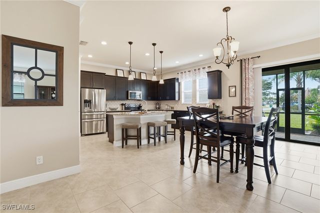 4609 Abaca CIR, Naples, FL 34119