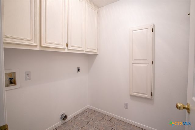 113 Ashford Drive, Victoria, TX 77904