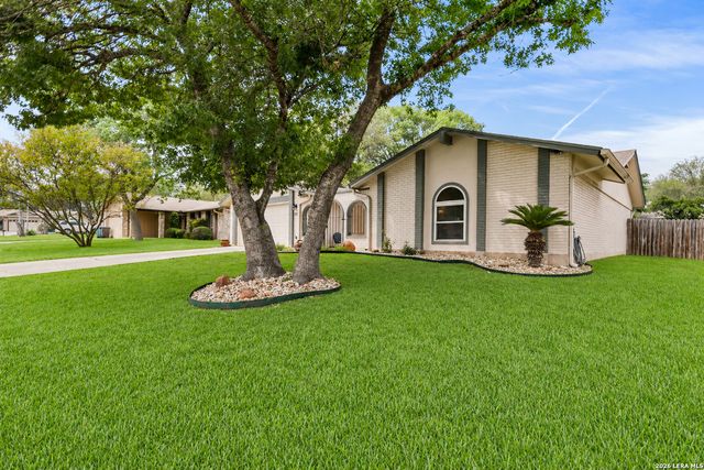 6123 WILLOWRIDGE LN, San Antonio, TX 78249