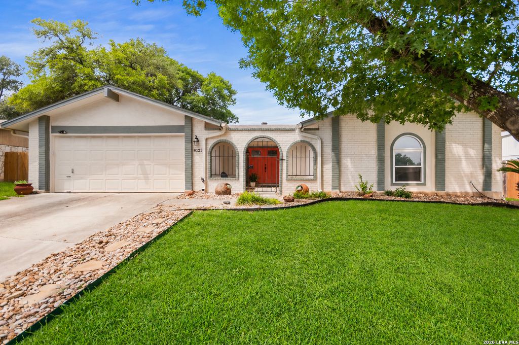 6123 WILLOWRIDGE LN, San Antonio, TX 78249