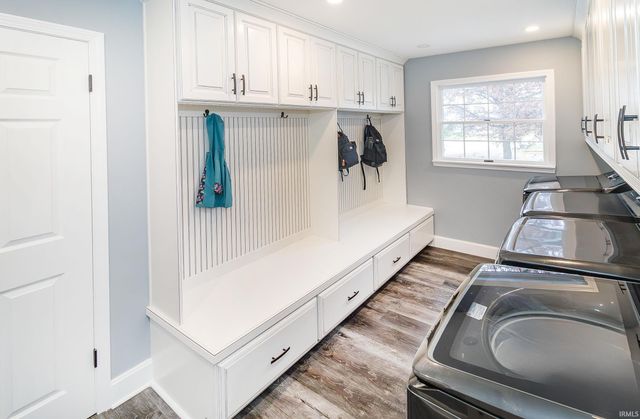 6655 Blue Spruce Drive, Newburgh, IN 47630