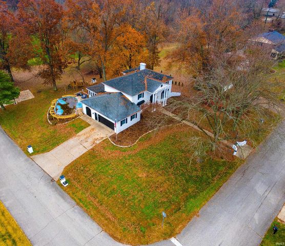 6655 Blue Spruce Drive, Newburgh, IN 47630