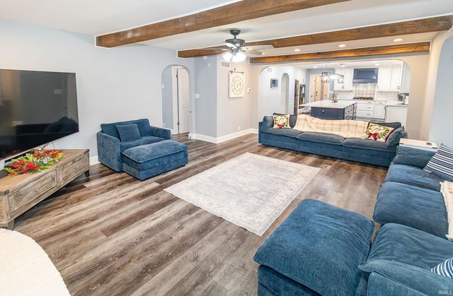 6655 Blue Spruce Drive, Newburgh, IN 47630