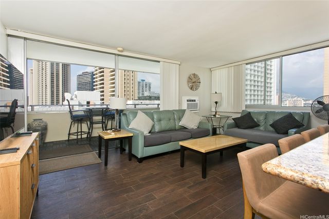 2500 Kalakaua Avenue 1803, Honolulu, HI 96815