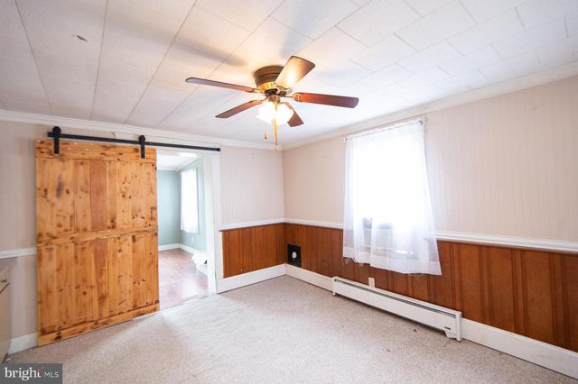 105 CENTER ST, Hurlock, MD 21643