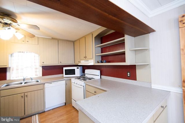 105 CENTER ST, Hurlock, MD 21643