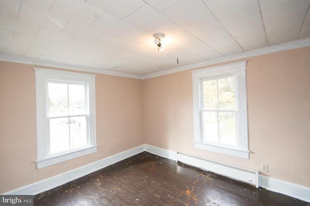 105 CENTER ST, Hurlock, MD 21643