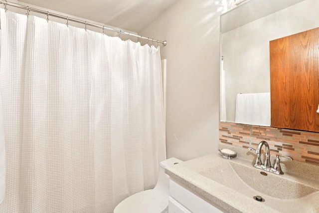 750 Engelhart Drive, Madison, WI 53713