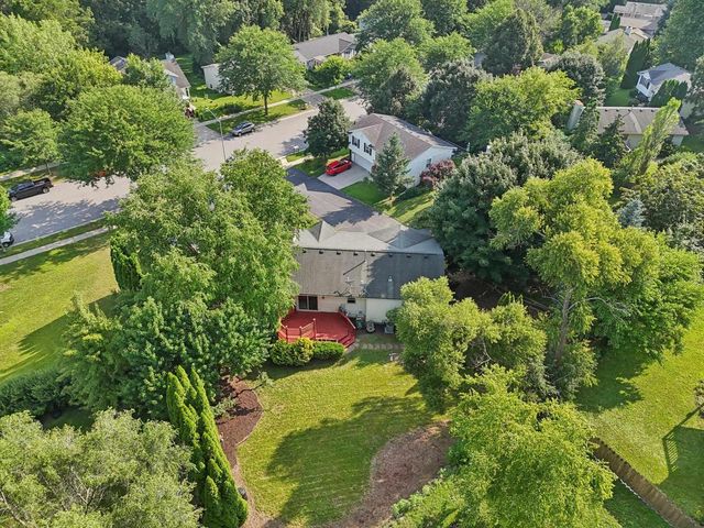 750 Engelhart Drive, Madison, WI 53713