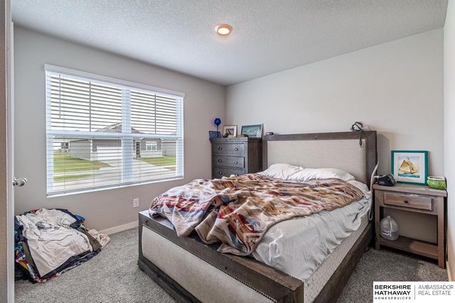 7111 S 205th Street, Gretna, NE 68028