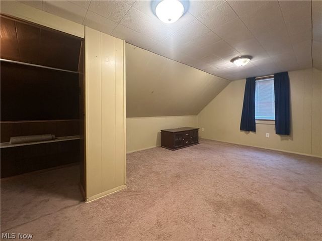 3824 Valacamp Avenue SE, Warren, OH 44484