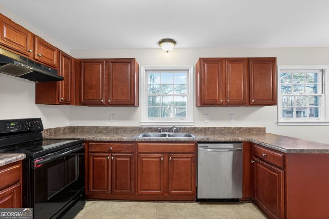 4525 Cherie Glen Trail, Stone Mountain, GA 30083