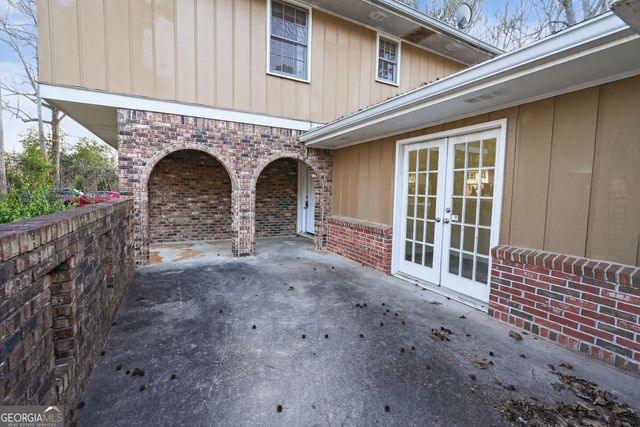 4525 Cherie Glen Trail, Stone Mountain, GA 30083