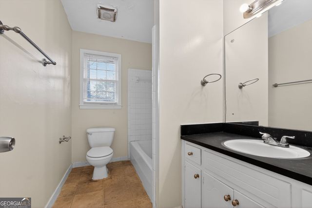 4525 Cherie Glen Trail, Stone Mountain, GA 30083