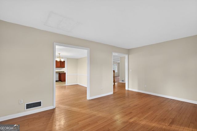 4525 Cherie Glen Trail, Stone Mountain, GA 30083