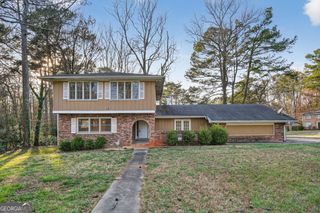 4525 Cherie Glen Trail, Stone Mountain, GA 30083