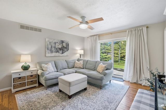 5665 Cox Smith Road, Mason, OH 45040