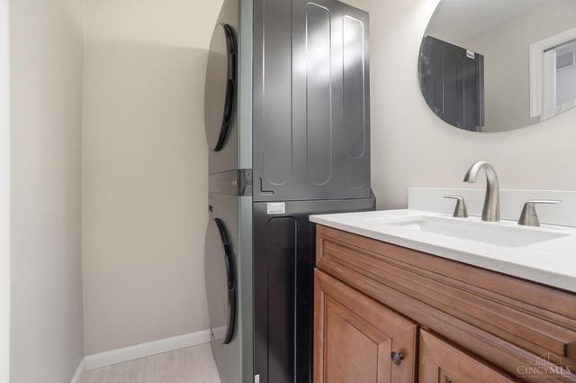 5665 Cox Smith Road, Mason, OH 45040