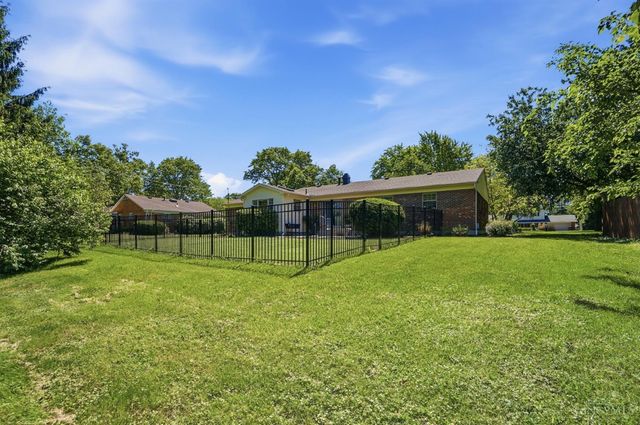 5665 Cox Smith Road, Mason, OH 45040