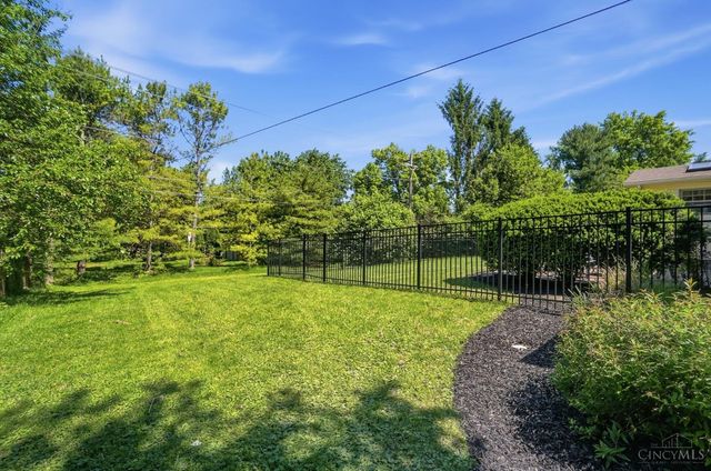 5665 Cox Smith Road, Mason, OH 45040