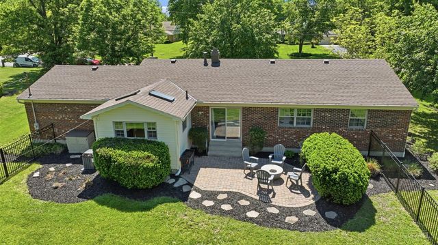 5665 Cox Smith Road, Mason, OH 45040