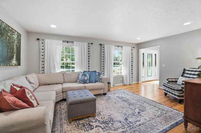 5665 Cox Smith Road, Mason, OH 45040