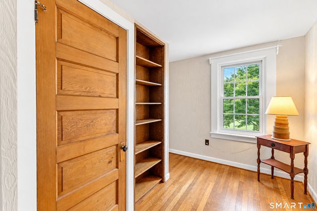 110 West High Street, East Hampton, CT 06424