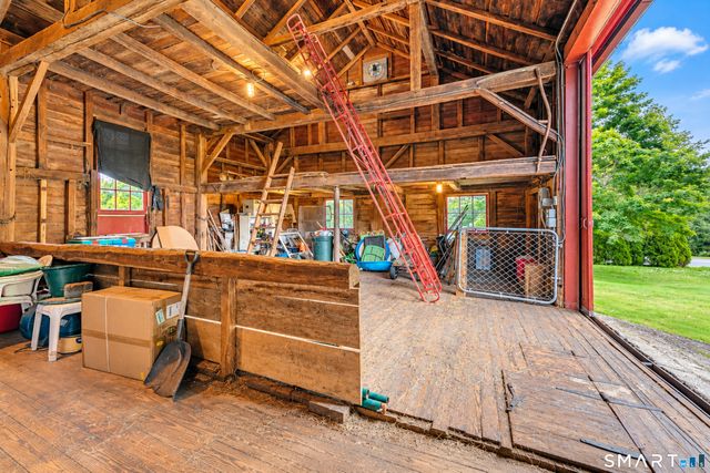 110 West High Street, East Hampton, CT 06424