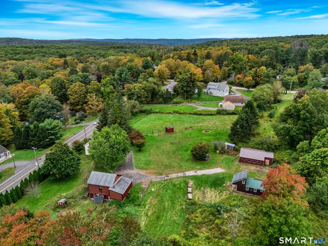 110 West High Street, East Hampton, CT 06424