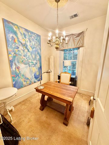 218 Locust St, Jeffersonville, IN 47130