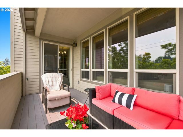 11090 Nw CRYSTAL CREEK Ln, Portland, OR 97229