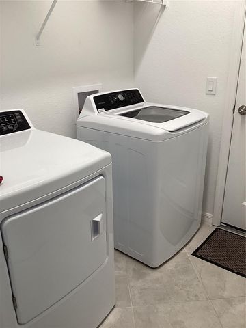 1689 SADDLEWOOD CIRCLE, Port Charlotte, FL 33953