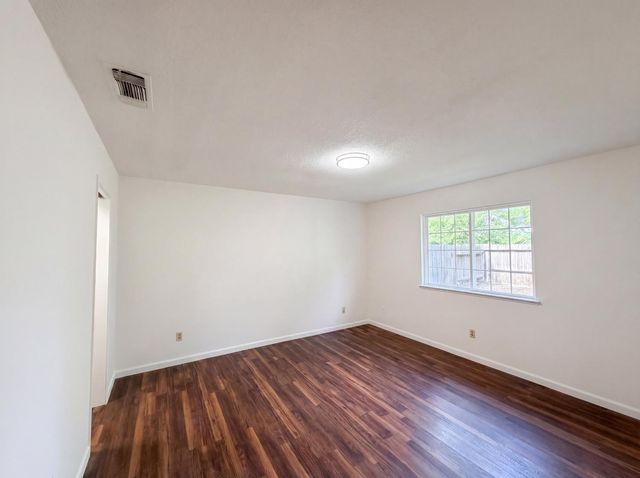 3495 Cattle Dr, Sacramento, CA 95834