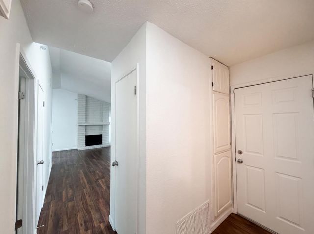 3495 Cattle Dr, Sacramento, CA 95834