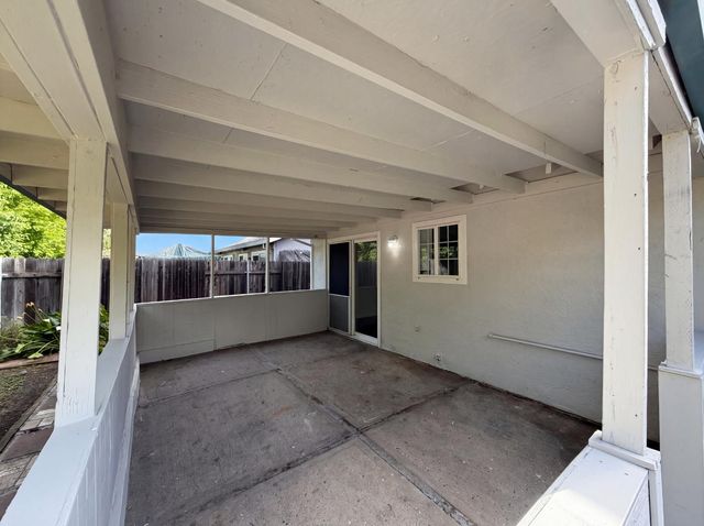 3495 Cattle Dr, Sacramento, CA 95834